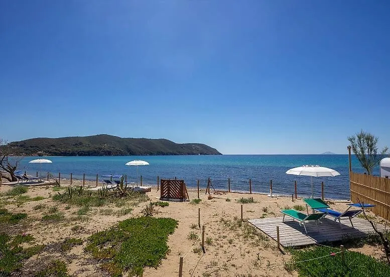 Il Giardino Di Sabbia Lägenhet Lacona 0*,  Italien